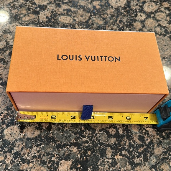 Louis Vuitton Empty Sunglass Box - Picture 6 of 8